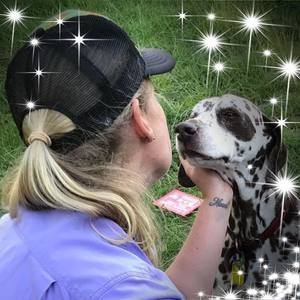 Meet your Posher, Jenelle